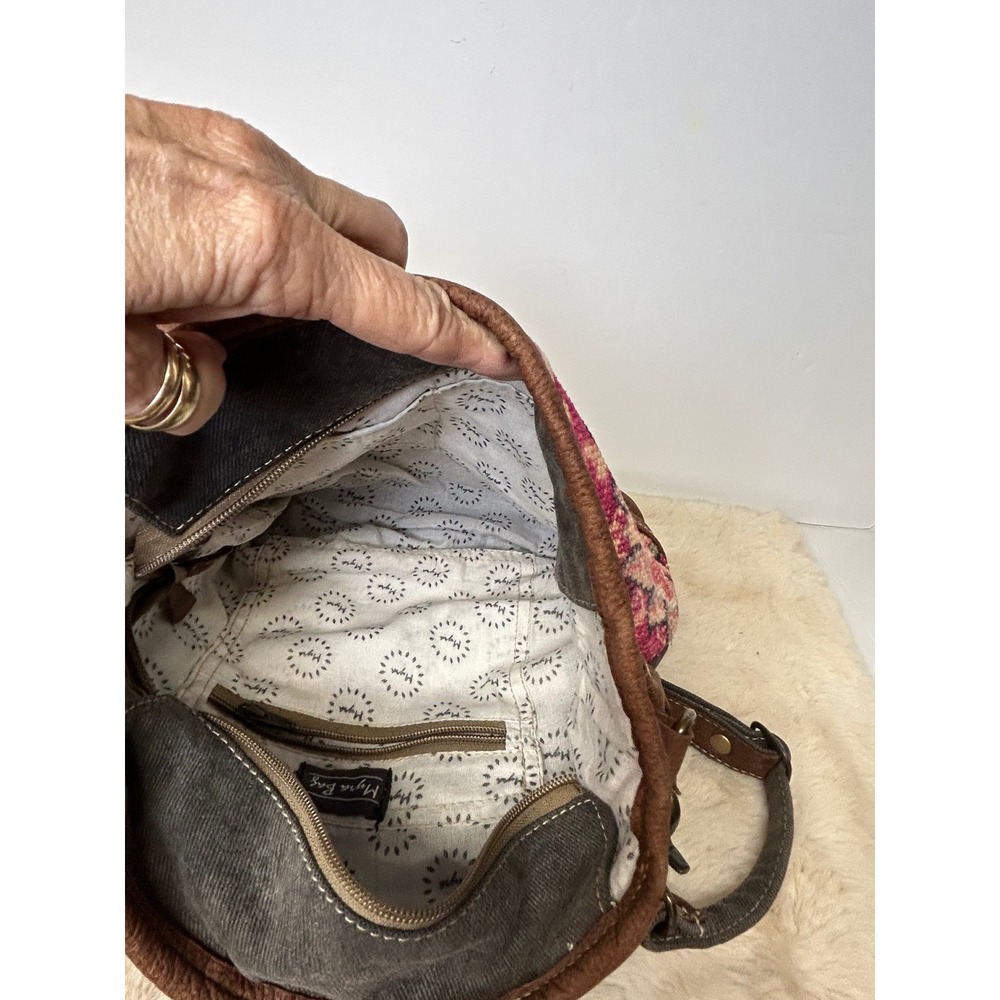 Myra Bag Floral Rug Tapestry Canvas Leather Crossbody Bag Pink Gray Boho S-1294 - Picture 5 of 11